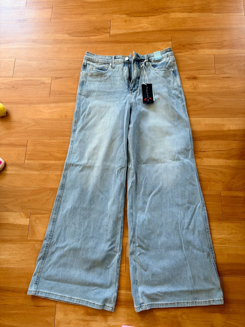 Judy Blue Light Blue Wide-Leg Jeans